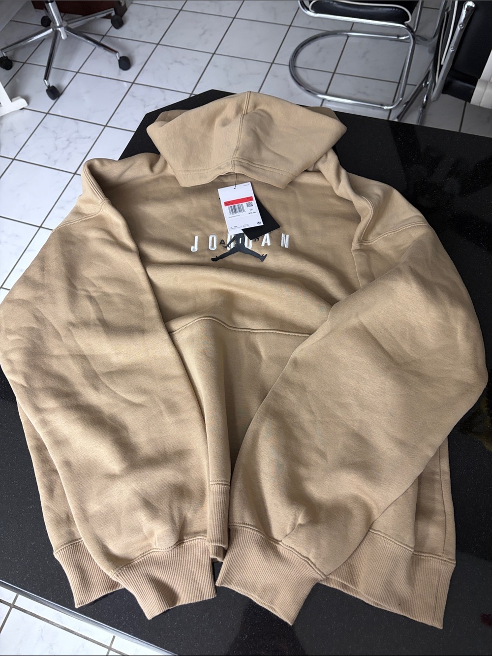 BNWT Jordan Tan Pullover Hoodie - Picture 3 of 3